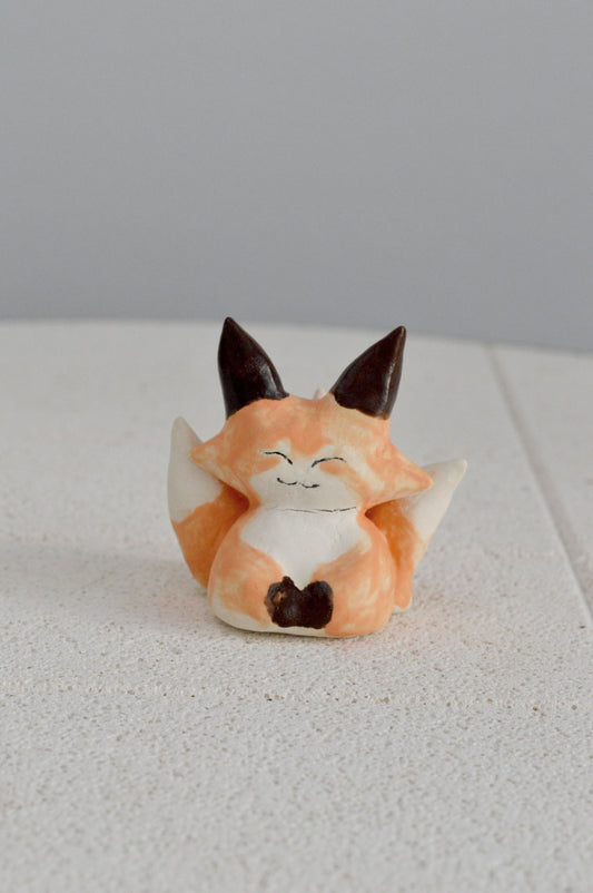 Ceramic Hand Molding Workshop